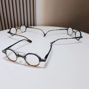 JN IMPRESSION Retro nhỏ Cá Tính gọng dáng tròn nhíp xe chất lượng cao chân HD chống Đèn xanh dương Kính Đọc Sách nam và nữ kính lão