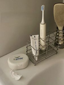 Kệ Đựng Chổi Đánh Răng Bằng Thép Không Gỉ Kệ Để Đồ Phòng Tắm Kệ Để Kem Đánh Răng Đồ Dùng Vệ Sinh Cá Nhân Kệ Để Chổi Đánh Răng Điện