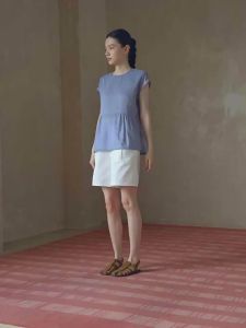 hacikis | Slim Fitting Business Casual Round Neck High Waist A-Line Hem Short Sleeve Top