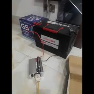 Sine Wave Inverter Solar Inverter 12V/24V to 220v/220W 500W 1000W Power Inverter Car Inverter LCD Intelligent Digital Display High Power Household Outdoor Travel Multifunctional Transformer with 2.4A Dual USB Port