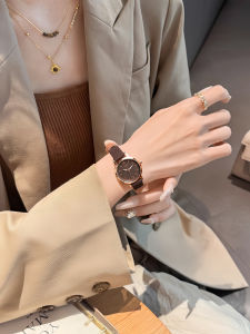 Julius | Đồng Hồ Quartz Phong Cách Minimalist Cổ Điển