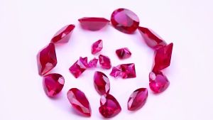 Uenjoyment Natural Deep Pigeon Blood Ruby Emerald Cut 10×14MM 10.5ct AAAA+ VVS Loose Gemstone For Jewelry Making Gem Beads natural ruby raw cut gemstone