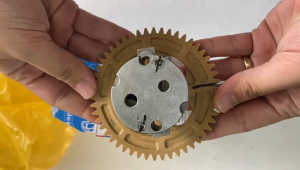 Piaggio Ape City Oil Pump Assembly (200CC and 230CC) - 1A006877