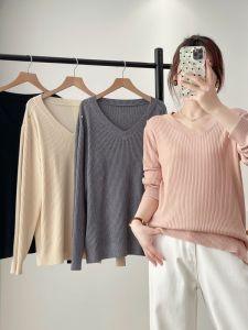 เสื้อสเวตเตอร์คอวีแฟชั่นฤดูใบไม้ร่วง ทรงหลวม แขนยาว ผ้าโพลีเอสเตอร์ ปกติ ไม่มีแบรนด์ สำหรับผู้หญิง