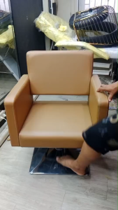 เก้าอี้ รุ่น Sky 304 สีน้ำตาล ดีไซน์หรู ดูมีระดับ นั่งสบาย ราคาพิเศษ