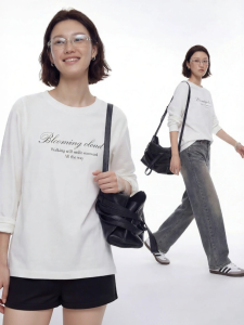 Lycell Letter Print Slimming Long Sleeve T-Shirt
