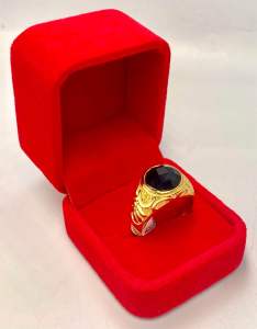 แหวนทอง 18k พลอยทับทิม พลอยบุษราคัม พลอยนิล ช่วยเสริมพลังอำนาจ วาสนา โชคลาภ ความสำเร็จ มั่งคั่งร่ำรวยเงินทอง