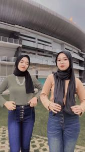 LAPAKSPORT CELANA JEANS WANITA TERBARU MODEL GARIS LINE FREYA 5 KANCING WARNA LIGHT BLUE NAVY HITAM