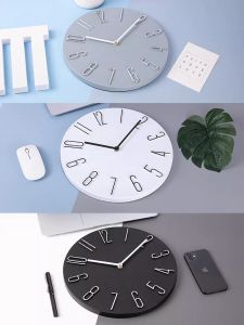 นาฬิกาห้องนั่งเล่นนาฬิกาแขวนผนังที่แขวนผนังเรียบง่ายความคิดสร้างสรรค์สำหรับครัวเรือน, 12 ชั่วโมง