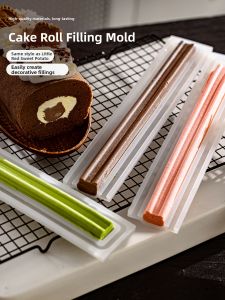 Vinland | Swiss Roll Mousse Matcha Long Round Silicone Mold