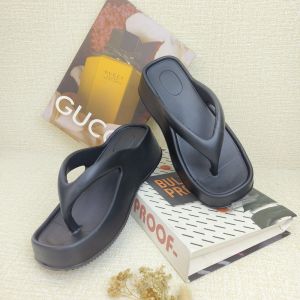 Sandal Jepit Wanita Wedges Hak Size 36-41 Hema 9230W