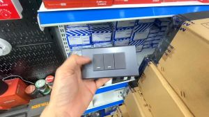 (Chính hãng) Mặt công tắc 1 và 2 chiều ổ cắm mặt thiết bị PANASONIC dòng màu đen ánh kim cao cấp