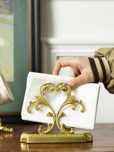เคสกระดาษเช็ดหน้ามือทองแดงสไตล์วินเทจ ของตกแต่งสำหรับร้านกาแฟ จัดวางเครื่องประดับตกแต่งห้องนั่งเล่น กล่องกระดาษเช็ดหน้าสำหรับโต๊ะอาหารในบ้าน