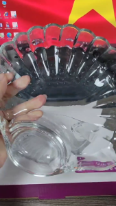 Dĩa thuỷ tinh hình vỏ sò có khay nước chấm