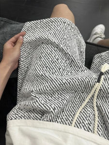 Preppy Style Mens Knitted Shorts Summer Trendy High-End Zebra Stripe American Sport Five-Quarter Mid-Pants Breathable