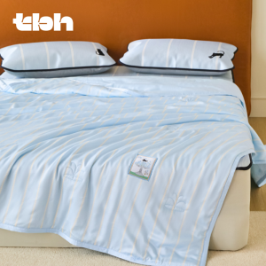 T-B-H | Cool Urban Wild Panther Tencel Printed Quilt