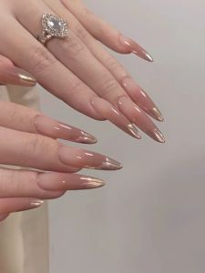 Young Adult Heart Aurora Glitter Nail Wear Nail 2024 Internet Hot Fancy Minimalist White Fake Nail Patch