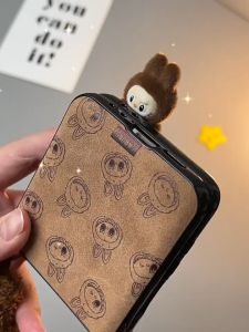 เคสโทรศัพท์มือถือ Samsung Galaxy Z Flip6 Flip5 Flip4 เคสสีน้ำตาลลาบูบู้พร้อมคล้องมือ