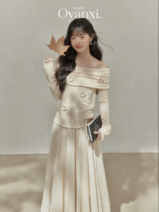 OUYANGXI | Áo Sweater Dáng Một Vai 3D Hoa Văn