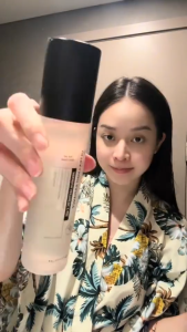 Serum dưỡng trắng da và cấp ẩm sâu KyungLab Ultra Light Radiance Serum 50ML