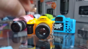 Mini Camera Keychain with LED Flashlight keychains gift toy Key Chain