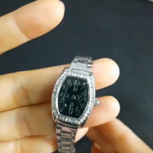 Đồng hồ nữ sang trọng  second hand si nhật- đã qua sử dụng