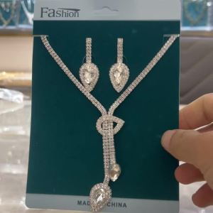 Advanced Diamond Studded Bride Wedding Dress Grand Necklace Earring Set Sweet Date Preferred Gift Accessory for Girls