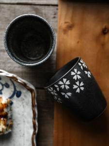 Japanese Style Hand-Painted Ceramic Tea Cup Sakura Design Casual Dining Restaurant Use Cup Creative Coarse Porcelain Water Cup