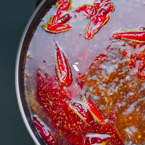 Bridgehead Old Hotpot Seasoning 500g Bag Spicy Butter Hotpot Seasoning桥头老火锅底料500g袋麻辣牛油火锅底料