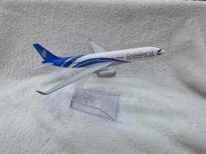 A330 Oman Air Diecast Aircraft Model Toy Collection