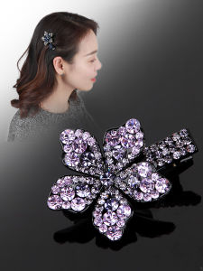 กิ๊บติดผมรูปดอกไม้สไตล์เกาหลี 2023 กิ๊บติดผมด้านข้างระดับไฮเอนด์สำหรับผู้หญิง กิ๊บติดผมด้านข้างประดับคริสตัล ทรงหน้าม้า ทรงสี่เหลี่ยม