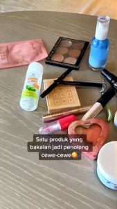 Rak Kosmetik 3 Susun: Organizer Skincare Aksesoris Serbaguna