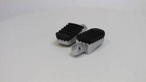 DS 900 DS900 X 900X DSX 900 Motorcycle Front Rear Foot Peg Board Footpegs Footrest Footboard Pedal For VOGE DS900X DSX900 900DSX
