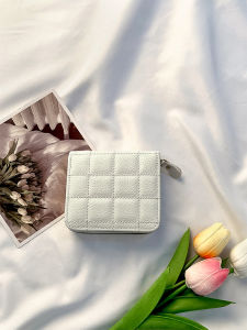 Ganmogu Simple Wallet Ins Style Retro Womens Small Exquisite Mini College Student Card Holder Billfold Wallet Leather Wallet