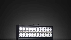 24 LED PIXEL BAR WITH MIDDLE LAMP