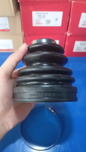 Chụp bụi láp ngoài Hiace 28 X 110 X 93 MADE IN THAILAND