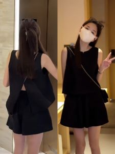 Fashionable Backless Two-Piece Set Summer New Arrival Age-Defying Trendy Off-Shoulder Vest Slimming Loose Wide-Leg Shorts