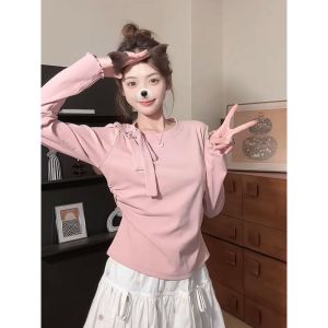 เสื้อยืดคอกลมแขนยาวลายผีเสื้อสีชมพู ทรงสลิมฟิต ขอบแขนสไตล์หวาน ทรงหลวม สไตล์เกาหลี เสื้อผ้าทำงาน ผ้าฝ้ายผสมโพลีเอสเตอร์