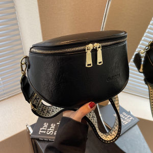 Classy High Quality Small Bag Womens Bag 2024 New Arrival Niche Style Wide Shoulder Strap Shoulder Messenger Bag Fashion Multifunctional Chest Bag