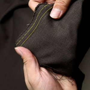 ผ้าซูการ่า Sukara หน้ากว้าง 58 นิ้ว ผ้าเมตร ผ้าหลา ตัดชุทสูท/ชูดลำลอง