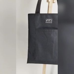 Tote Bag Terbaru Bahan Kanvas DSB 045  Model Kasual Penutup Resleting Warna Hitam Polos