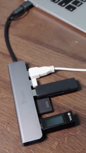 𝐓𝐫𝐮𝐬𝐦𝐢 Docking Station 8in1 Type C 5Gbps USB Hub HDMI TF PD SD Card Reader Laptop MacBook iPad