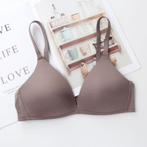 French Glossy Basic Style Comfortable Seamless Ultra-Thin No Steel Ring Big Breast Size Concealing Bra Triangle Cup Lightweight Underwear