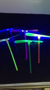 10pcs Led Luminous Flying Bamboo Dragonfly Toys Novelty Light Up Flashing Kids Funny Flying Toys Christmas Gift Supplies