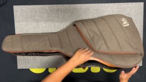 Dos กระเป๋ากีต้าร์ / เบส