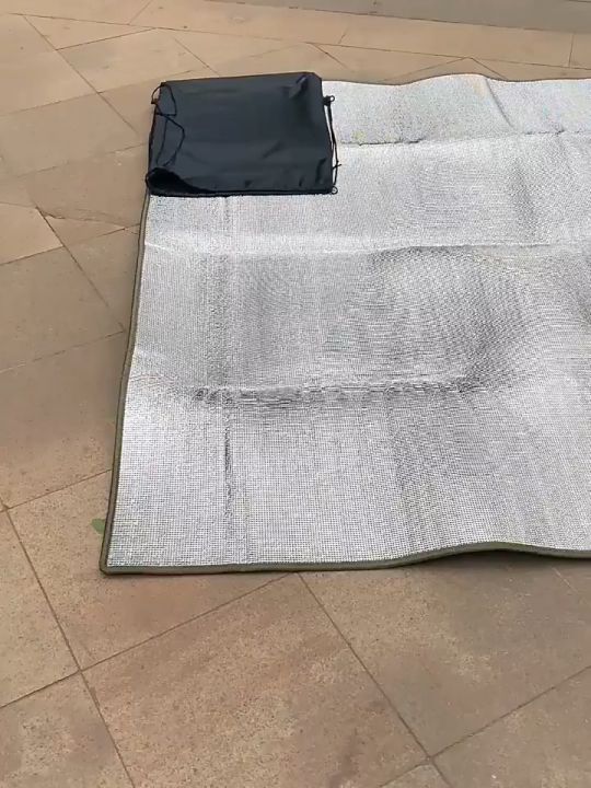 300*300CM Waterproof Ground Mat Camping Double Sided Aluminium Foil
