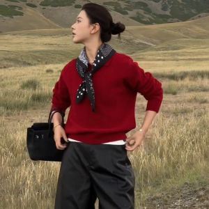 Christmas Atmosphere Red Knitted Base Shirt Womens Loose Slimming Sweater Inner Wear Autumn Winter High-End Feeling Top