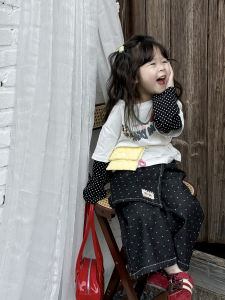 New 2025 Autumn Girls Korean Style Wide Leg Loose Fit Polka Dot Printed Label Denim Pants Childrens Long Straight Leg Jeans