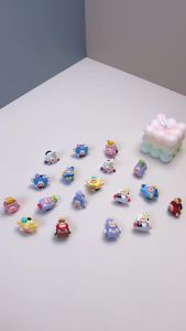 Sticker Charm 3D chủ đề heo Bobo bán lẻ DIY Mayto nhựa cứng gắn Dép Cross Dép Sục Cá Sấu JB-128