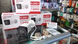 Camera HIKVISION IP Thân 4.0MP Hồng Ngoại/LED 30m Có Mic Thẻ nhớ DS-2CD1043G2-IUF